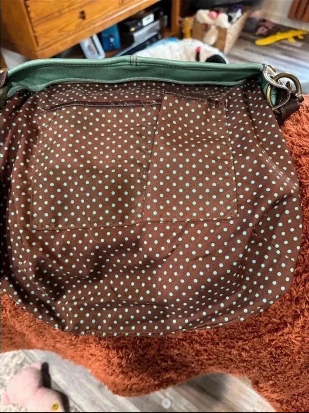 CHALA VEGAN LEATHER PURSE - Picture 3 of 16
